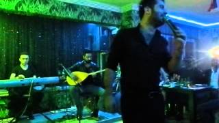 Uygar Doğanay Bursa Herdem Türkü Evi̇ .. Deli̇ni̇n Bi̇ri̇ ...