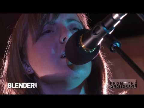 Aimee Bobruk - Fools For Love - Live at Tainted Bl...