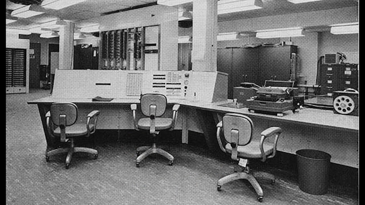 Второе поколение. Компьютеры на транзисторах (1955-1965)
