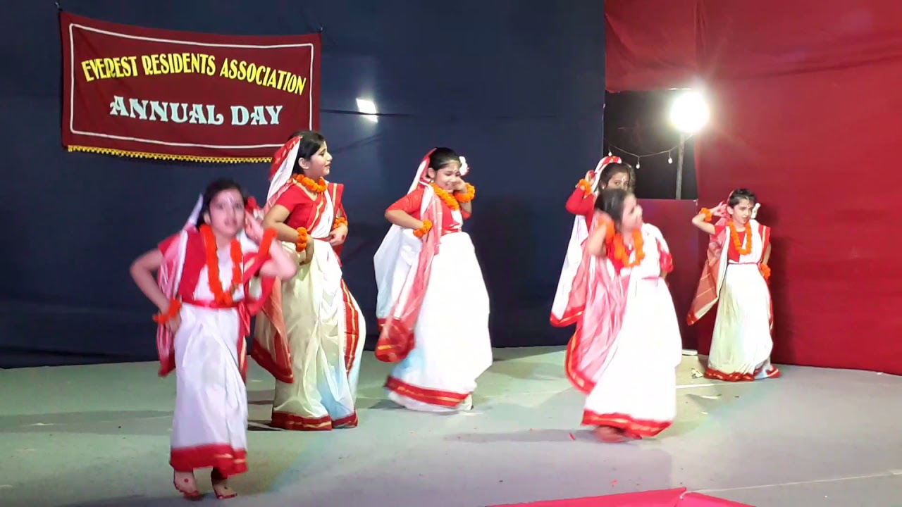 Wonderful Bengali dance Performance - YouTube