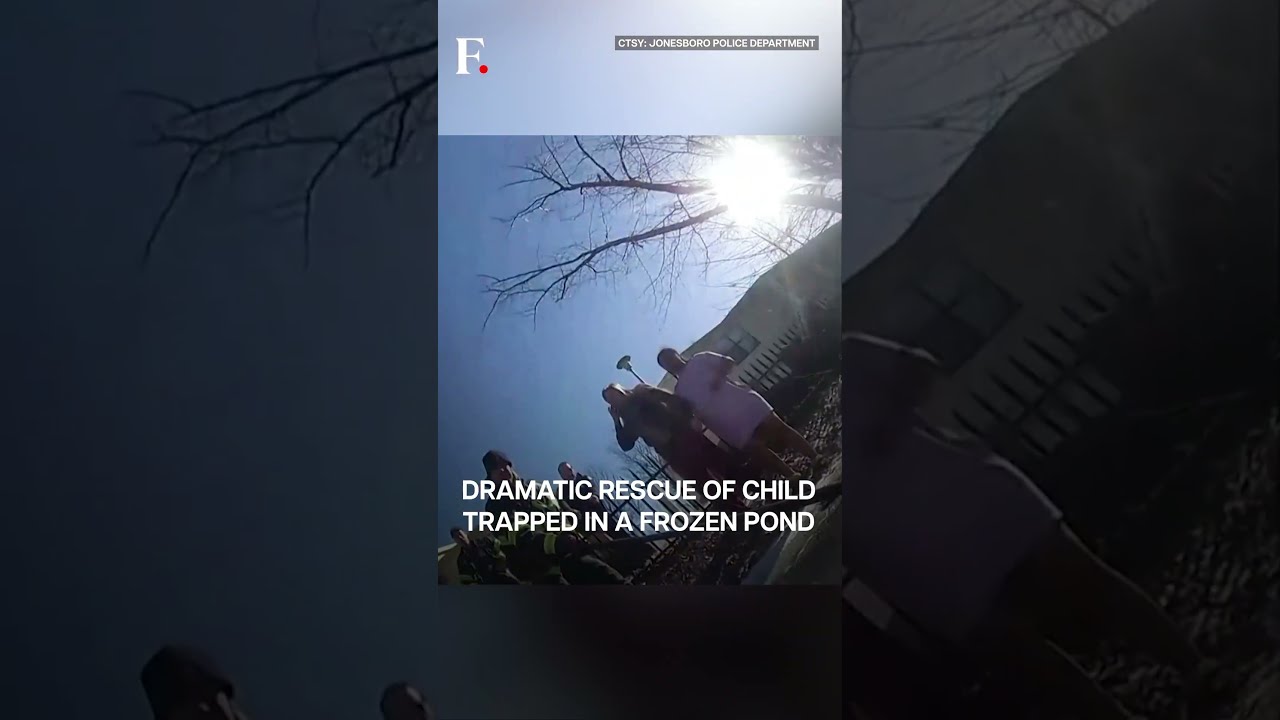 Dramatic Rescue Child Trapped In Frozen Pond Pulled Out Arkansas US Subscribe To Firstpost