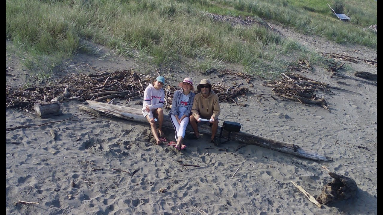 Midway beach. Gisborne.New Zealand. Пляж в Гисборн Новая Зеландия. Съёмка с дрона. 03/04/2022