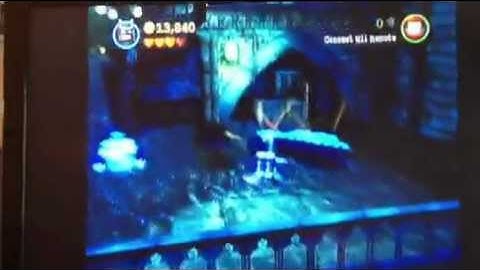 Wii Lego Batman 2 DC Super Heroes - Walk-through #4 - Asylum Assignment Part 1