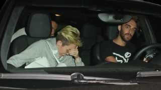 Miley Cyrus leaving a doctor's appointment, confronts paparazzi [19th June 2013]