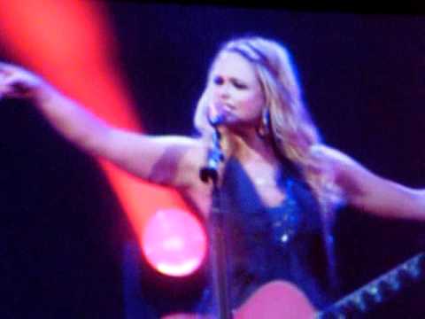 Miranda Lambert Only Prettier; Mullins Center Amherst MA