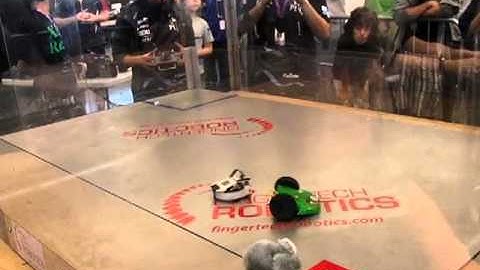 Fury Jr vs Pico Touro - RoboGames 2012