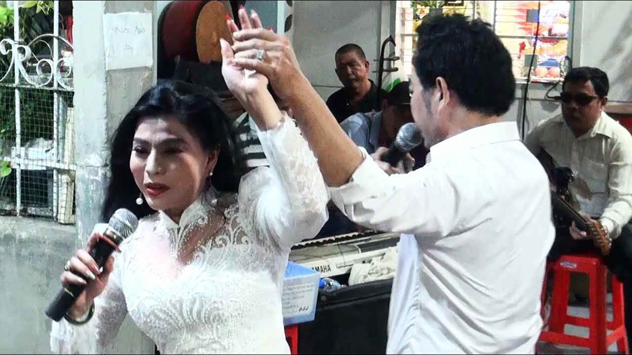 Đôi song ca làm chấn động cả cái đám buồn tại Q.12 | Duy Thanh - Diễm Hoàng | Tình yêu và Nước mắt