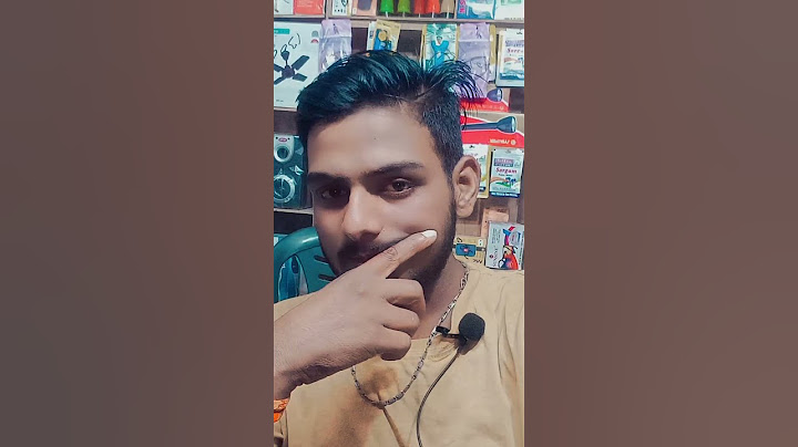 ट्रेन के सफर में करिश्मा ने यह क्या किया 🚋😆#shorts#@VipinsadShayari1