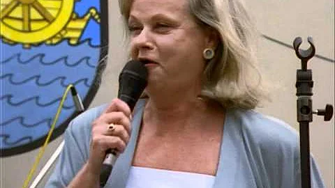 Marianne Mendt [Gitti Schimek] singt den Kaisermhl...