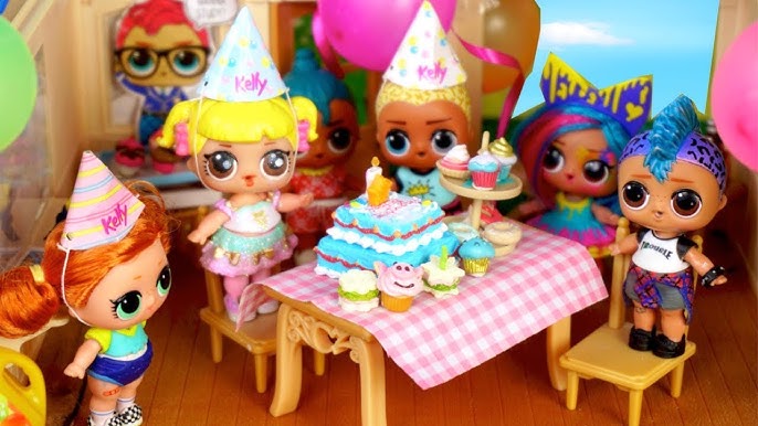 LOL House LOL dolls move into HUGE LOL Mansion with Swimming Pool Hot Tub  Cupcake Kids Club 