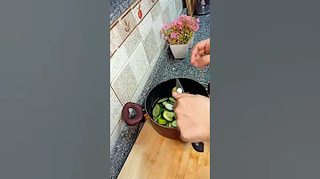 خيار مخلل سريع في خمس دقائق 