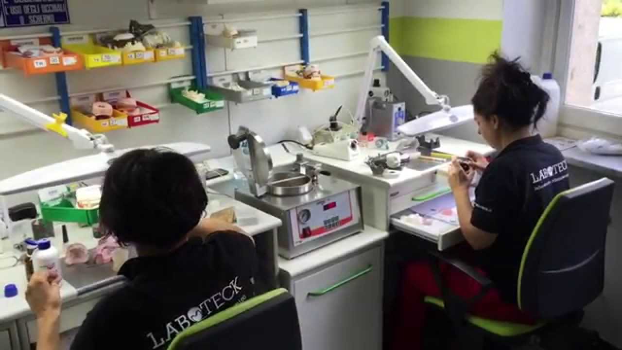 Laboratorio  Odontotecnico Laboteck