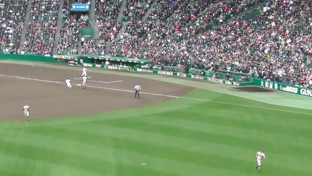 明豊、８回薮田満塁走者一掃２ベースヒット。対横浜。2019年高校野球センバツ