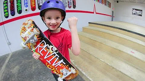6 YEAR OLD SKATER Vs STAIR SET!