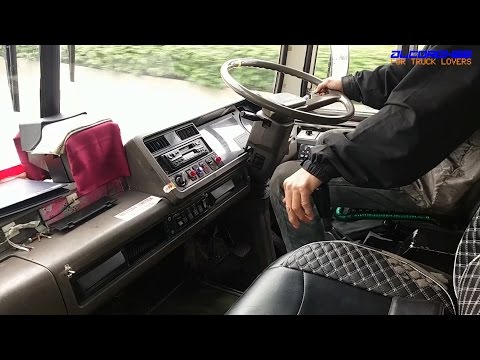 1994-ud(nissan-diesel)-condor-cmf87-bus-driving-scene