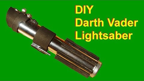 Darth Vader Lightsaber DIY (Cheap and Easy) - Star Wars