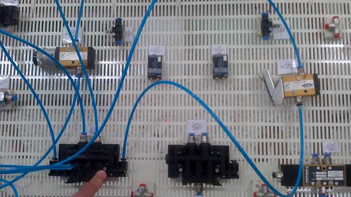 Proyecto de tecnología Industrial. Sistema para aplastar botes. Tecnologia  