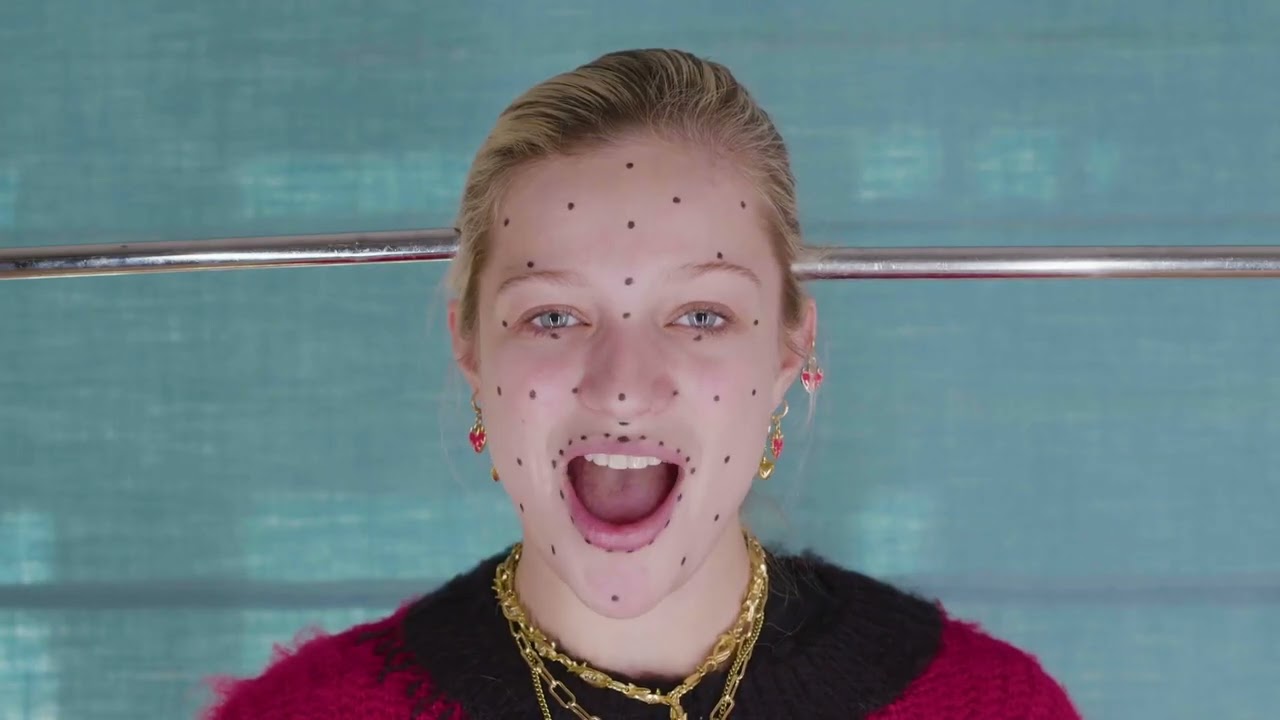 Dylan - Girl Of Your Dreams (Behind The Scenes) - YouTube