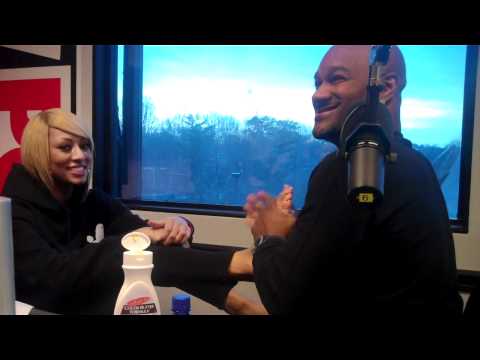 Big Tigger Massaging Keri Hilson's Feet