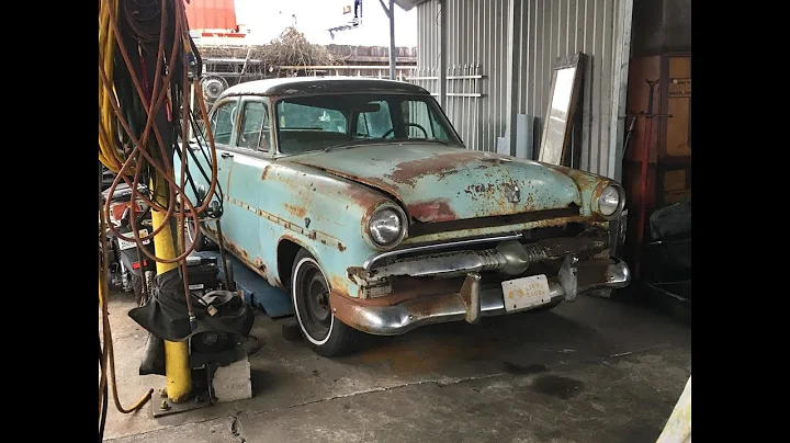 1953 Ford Flathead V8 with Borla mufflers at idle