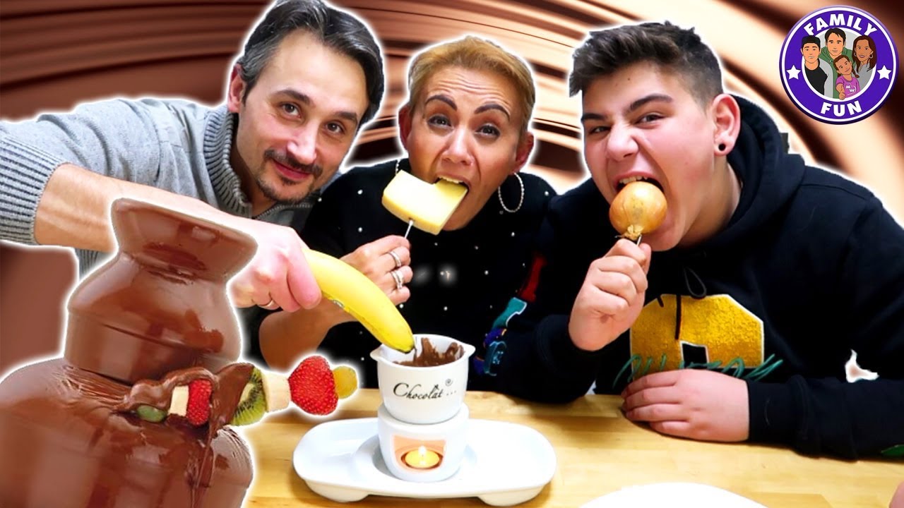 EKLIGE Chocolate Fondue Challenge - Family Fun