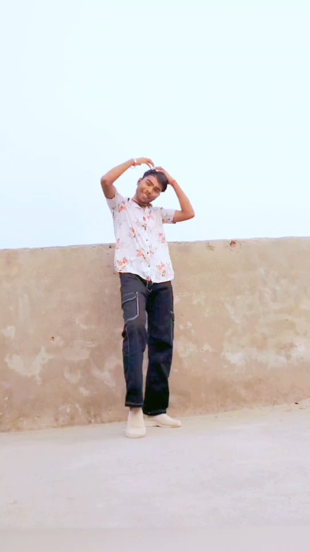 Aji Ghanta l Dance Cover l Vinod l #ajighanta #trending #shorts #dance #viraldance