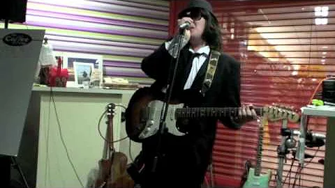 Emmet Doherty - Rosanna Cover by Toto