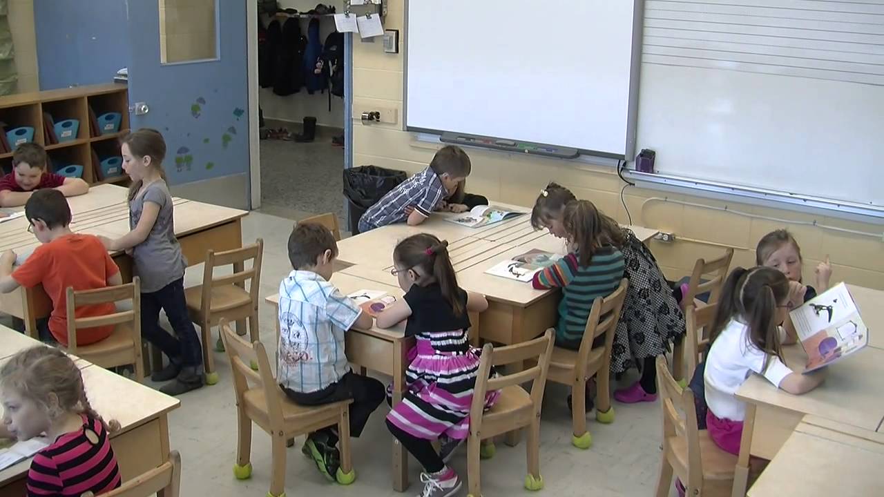 Le loup qui voulait faire le tour du monde - YouTube