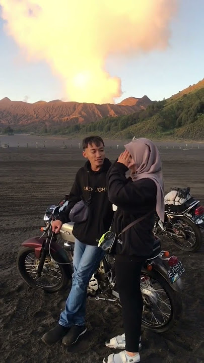 nyebe ke Bromo || full bucin😂 #bromo #cb #storywa #cinematic