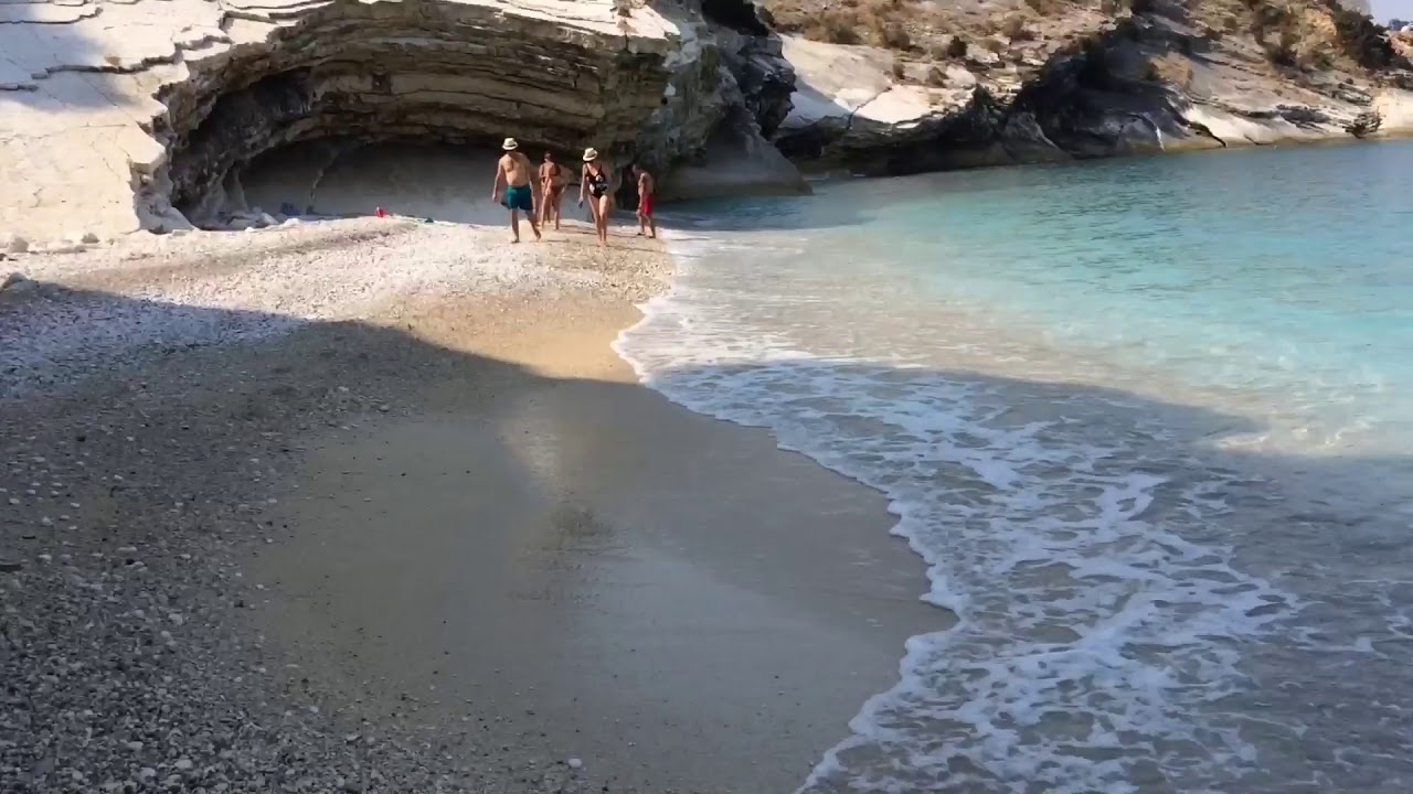 Pasqyrat beach Albania - YouTube