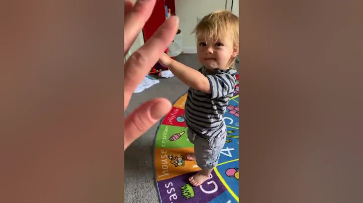 Baby Phoenix dances to 50s music