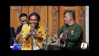 Download Lagu Lagu Baru Mas Kukuh Haryanto feat Silvy kumalasari judulnya Kesampluk Montor Mabur MP3 Download Lagu Lagu Baru Mas Kukuh Haryanto feat Silvy kumalasari judulnya Kesampluk Montor Mabur MP3