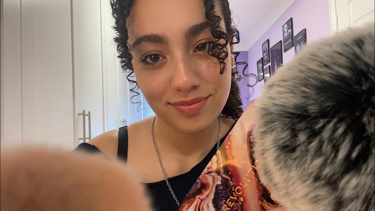 ASMR| Friend that’s obsessed with you does your makeup💄- Roleplay