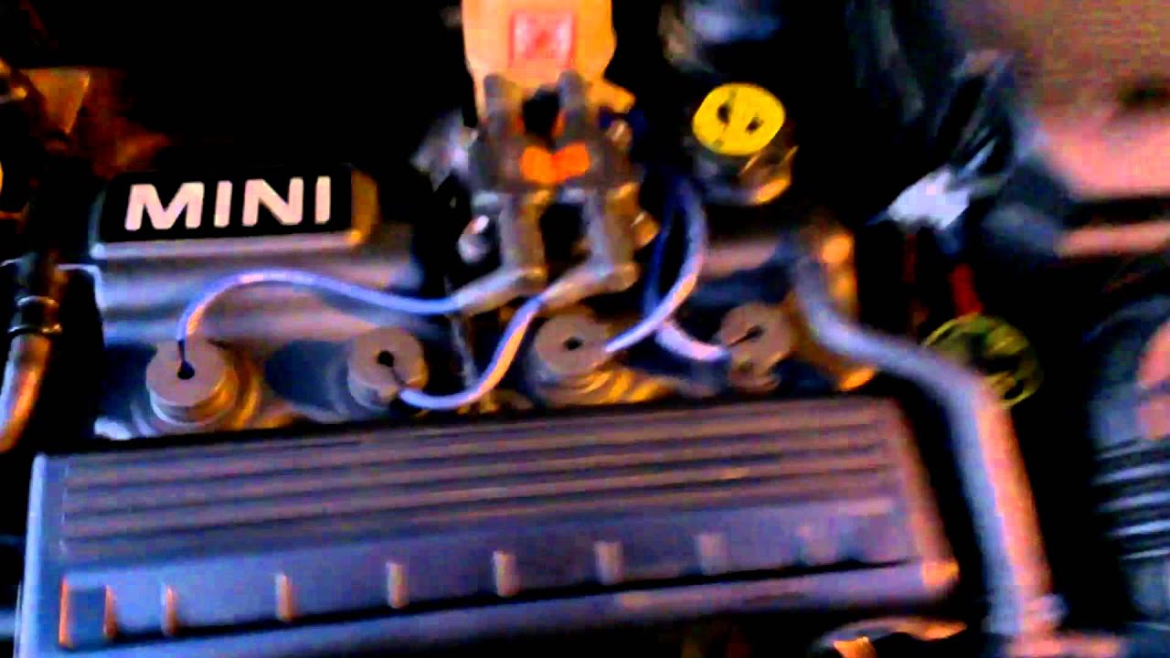 03 MINI Cooper R50 Idle YouTube