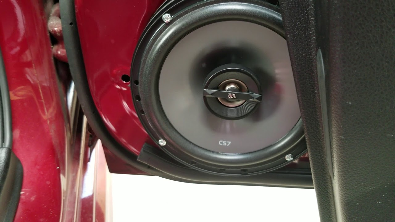 2006 Subaru Impreza Door Speaker Size