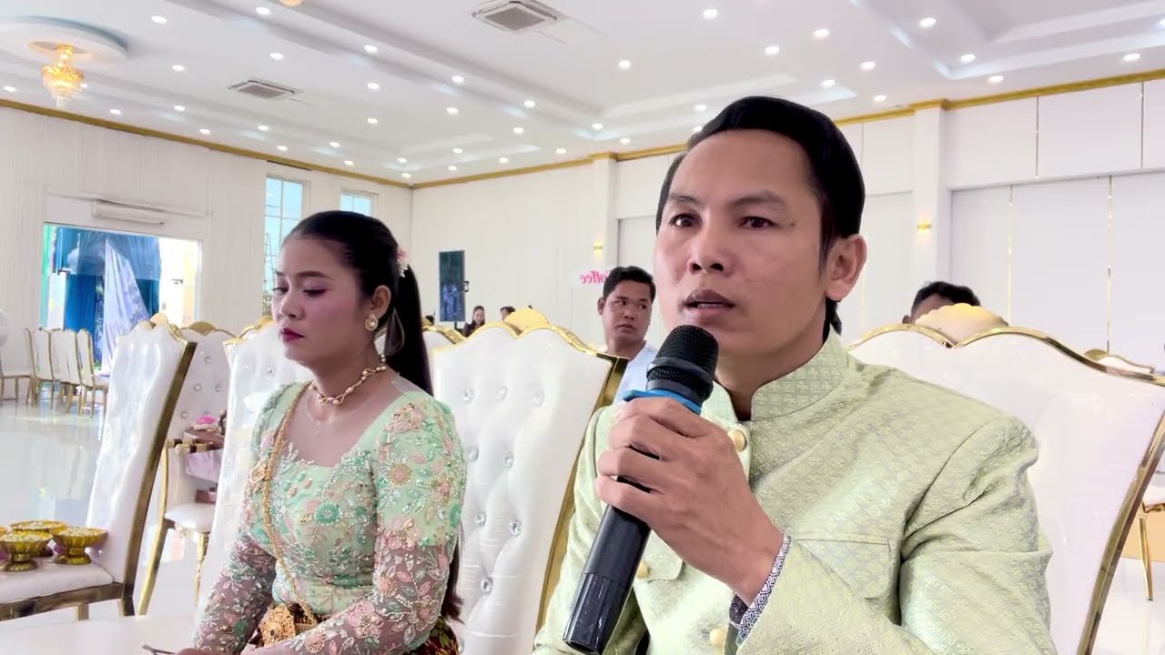 ខែរះក្បែរពាំង ច្រៀងប្រគុំកំដររោងលោកមេបា ដោយក្រុមភ្លេង នាយ អេតចាយ ខេត្តត្បូងឃ្មុំ🌹