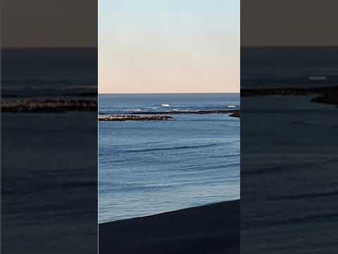 Costanera al amanecer en Caleta Olivia, Santa Cruz y la patagonia argentina.