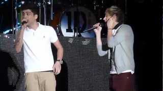 One Direction: Zayn and Niall Shot for Me Drake Cover Resimi