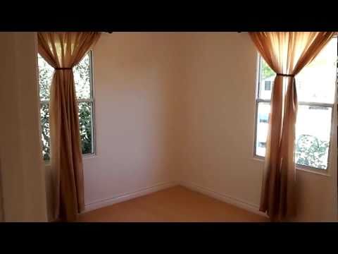 real-estate-agent-daniel-gordon-tours-westchester-los-angeles-home-for-sale