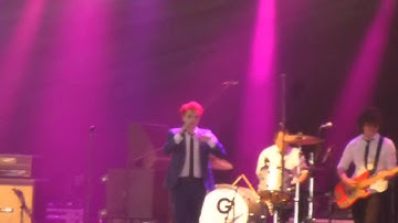 Gerard Way - Zero Zero (HD) - Reading 2014 - 22.08.14