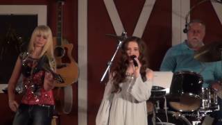 Berri Harris sings Independence Day at The Gladewater Opry 6 18 16