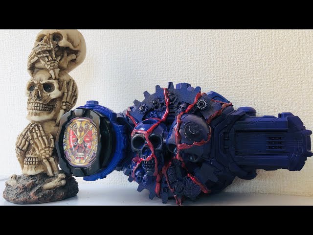 Another Oma Zi-O Watch & Belt of the Evil King Wearing a Mask