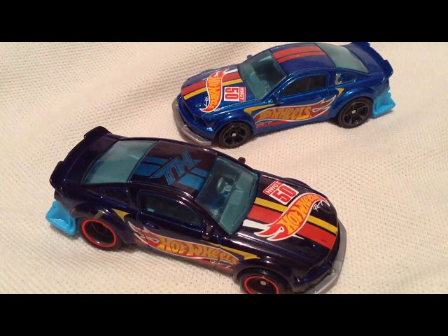 Hot Wheels 2005 Ford Mustang (2017 M Case Super Treasure Hunt! - HW Race  Team) 