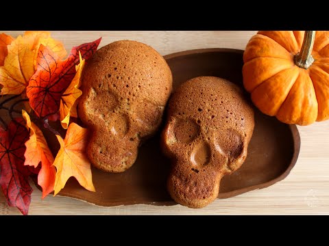 Easy Halloween Silicone Molds Baking Ideas; Pumpkin, Skulls