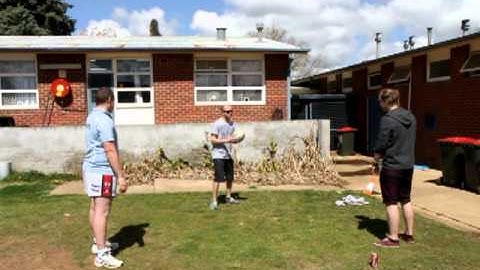 EMR302 Video on  Fundamental Movement Skill: Catching