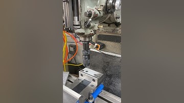 Power Tapping on my Sharp TMV Milling Machine