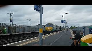 Class 201 + Mark IV passing Newbridge