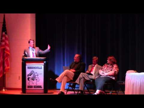 NC Governor Pat McCrory at Robbinsville Middle School 8/19/2013