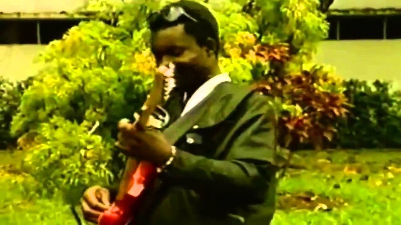 GEORGES DICKSON  villes mortes ) Makossa Cameroun