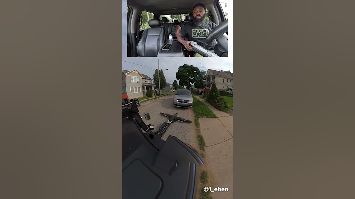 Dude came out 🔫bussin the hose😩😂 Quick Pick pt.4 #repo #cleveland #truck #car #tow #goat 🐐